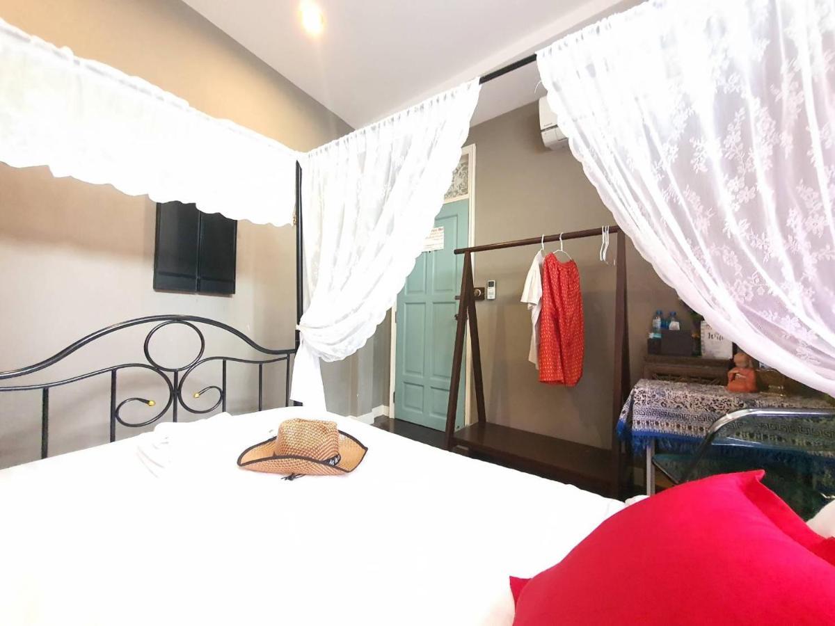The Unforgotten B&B Bangkok Ngoại thất bức ảnh