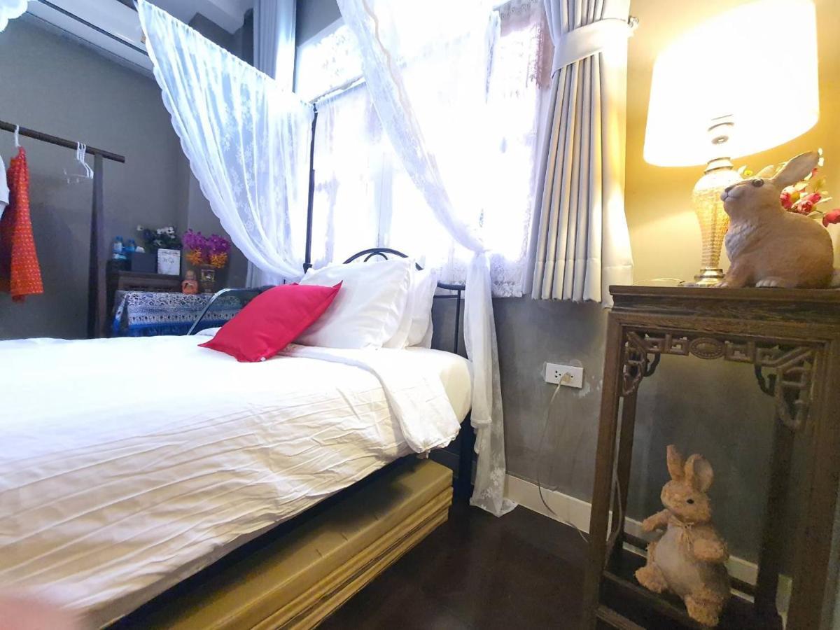 The Unforgotten B&B Bangkok Ngoại thất bức ảnh